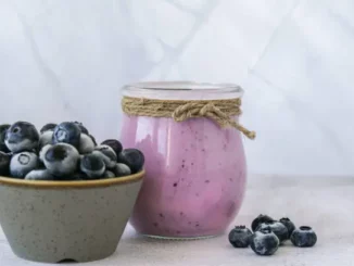 Avocado-Blueberry Smoothie