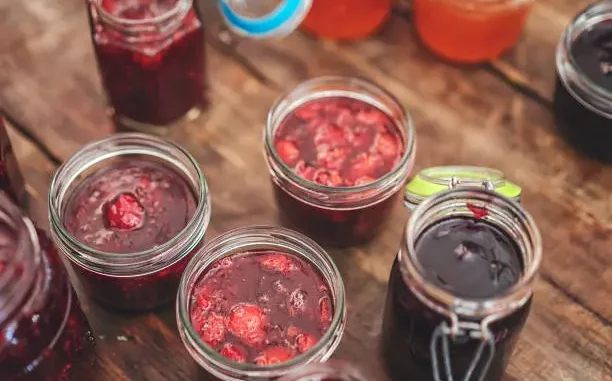 Fruit canning