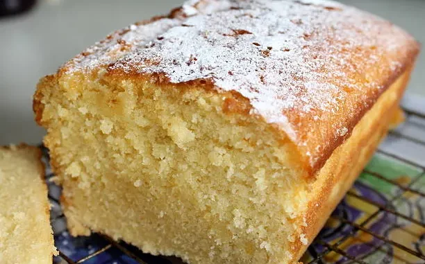 Lemon Drizzle Cake